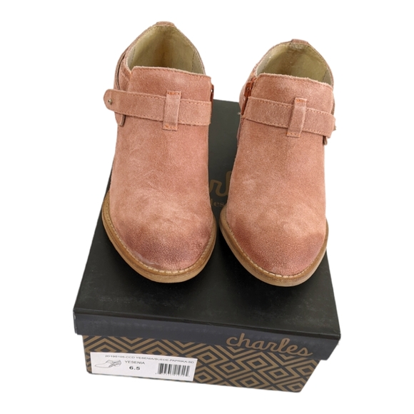 Charles by Charles David Yesenia Suede Leather Paprika Pink Booties - Picture 8 of 9